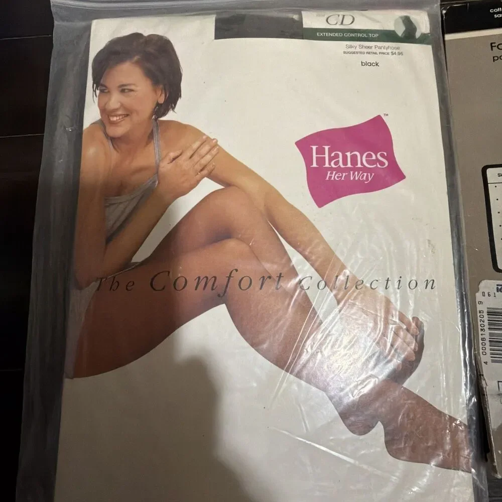Lot of 4 Pantyhose Size C Hanes, Adolfo, Geoffrey Beene & Fredrick & Nelson